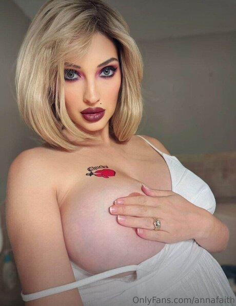Anna Faith Carlson actriz porno archivo