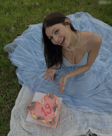 Videozeugs desnudos estrella galerías