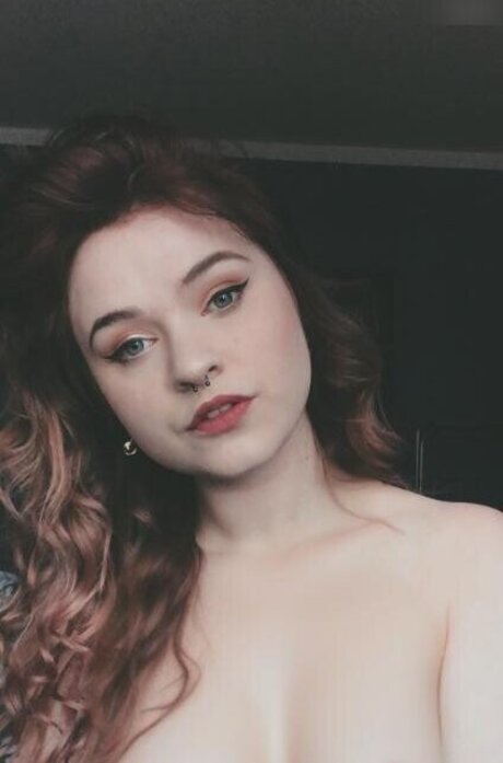 Lena Vanille modelo desnudos foto