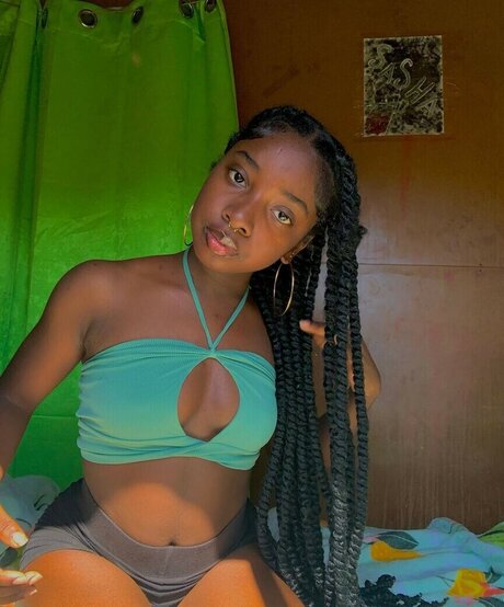 suga antz estrella porno hermosa galería