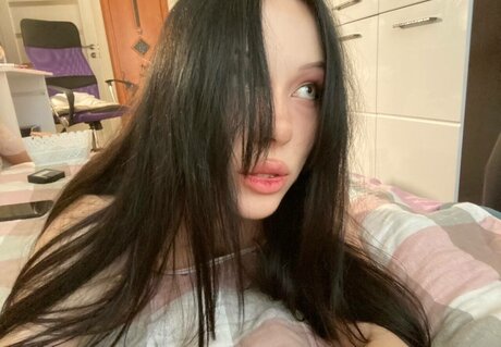 aswrinna modelo xxx foto