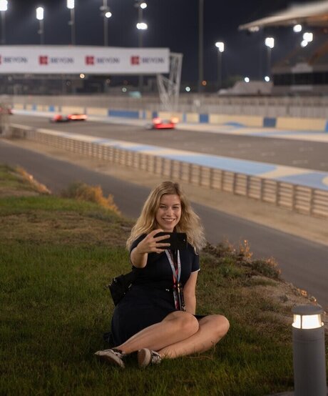 FormulaLena estrella sexy fotos