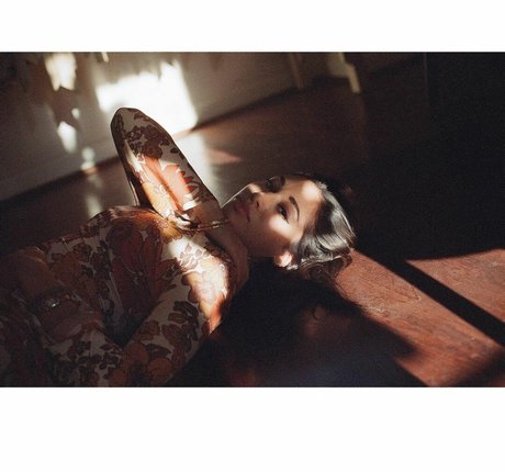 Meaghan Rath hermosa estrella porno foto