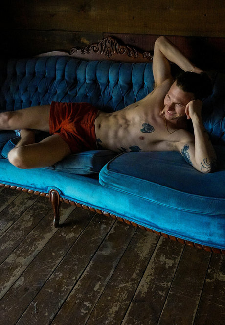 kallen2044 estrella porno atractiva archivo