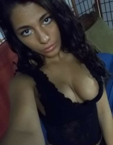 milf al aire libre onlyfans xxx bonita archivo