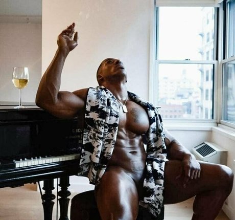 justinthemodel modelo superior galería