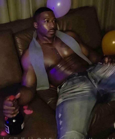 justinthemodel estrella porno atractiva foto