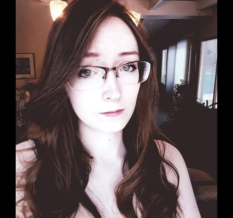 Juniper Actias estrella libre imágenes