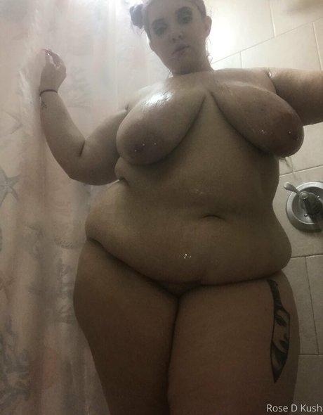 rose d kush modelo archivo