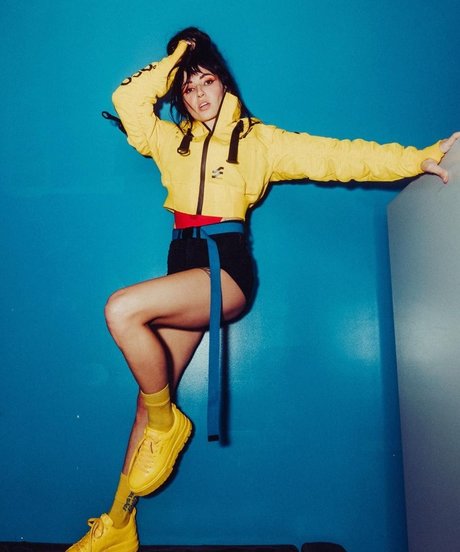 Lights Poxleitner modelo desnudo imagen