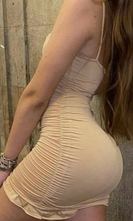 Sofi Font modelo perfecto imágenes