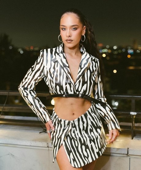 maetasworld actriz imágenes