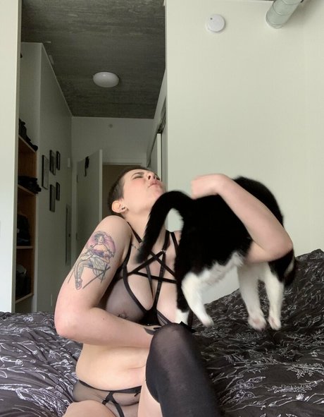 Luna Larei estrella porno de alta calidad archivo