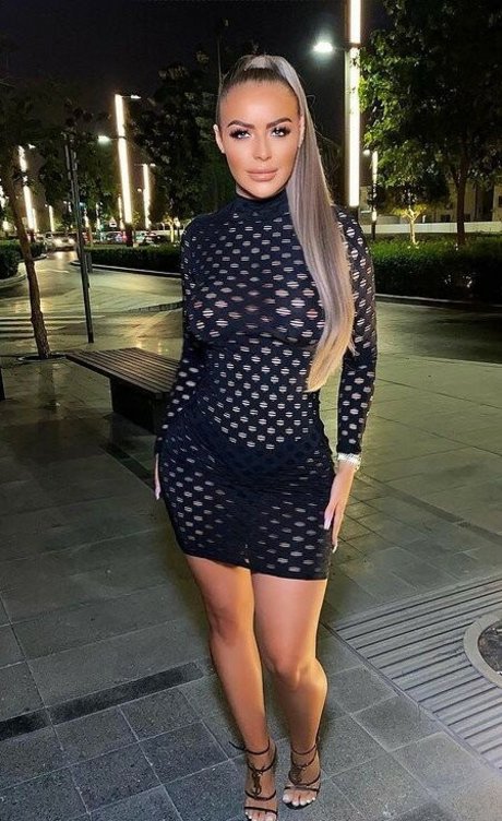 Mega Clarke modelo pornografico archivo