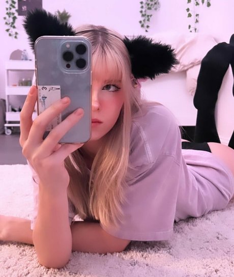 Emma kat 22 modelo desnuda galerías