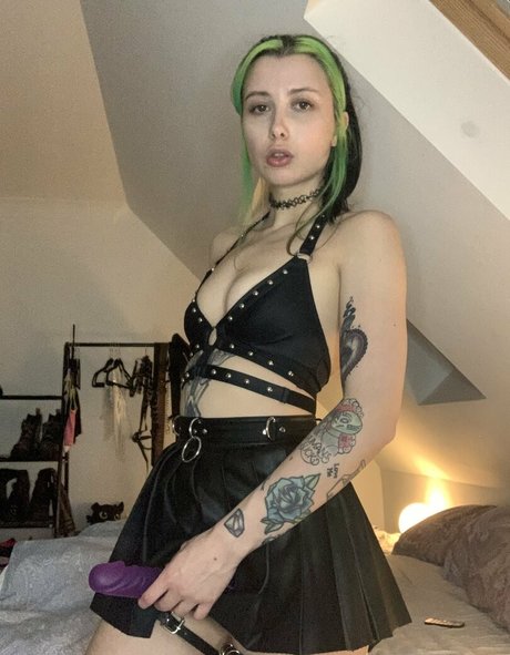 Rubyhexx estrella porno en alta definición foto