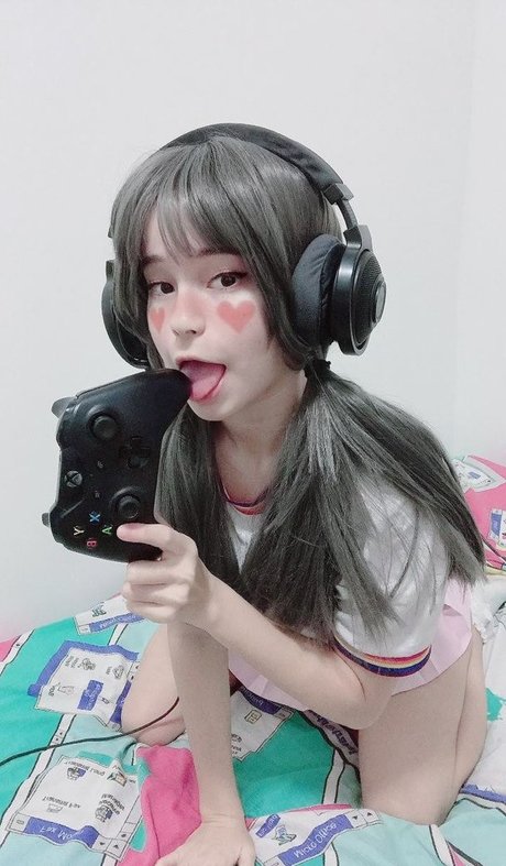 Arise Peachy estrella porno de alta calidad galerías