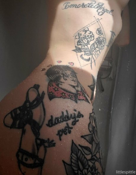 littlespittle estrella caliente foto