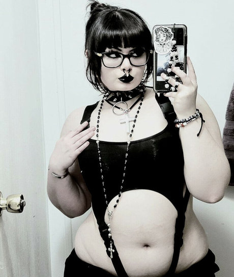 Goffbabi estrella porno atractiva galerías