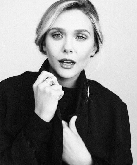 Elizabeth Olsen modelo mejor foto