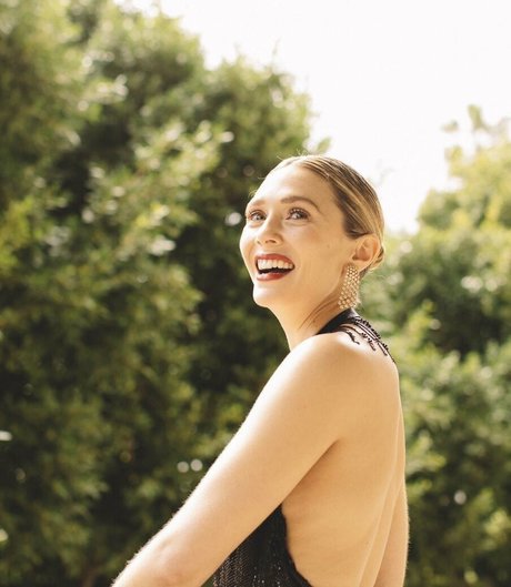 Elizabeth Olsen mejor actriz foto