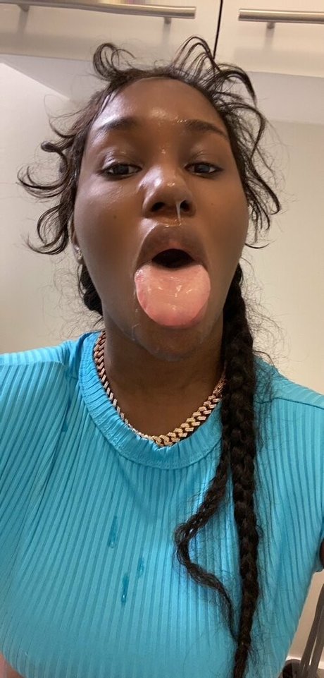 daleeshaa hermosa estrella porno galería