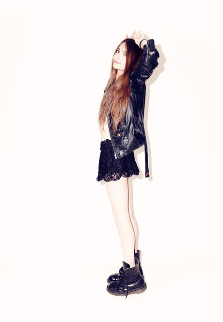 Willa Holland estrella porno bonita archivo