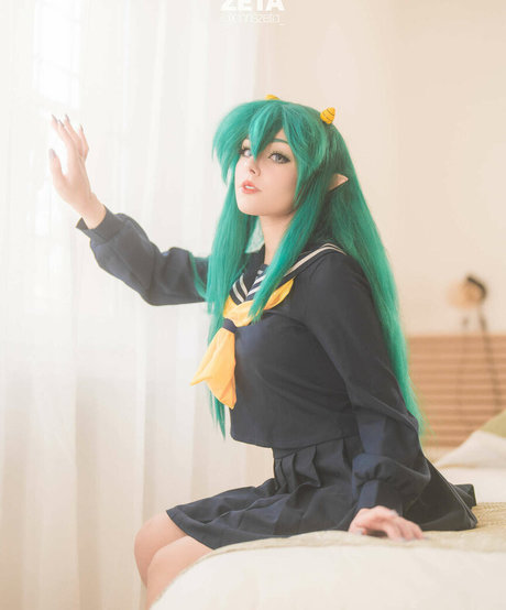 Nymphahri bonita estrella porno galerías