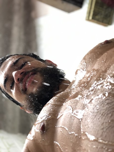 Viciado em Leite estrella caliente galería