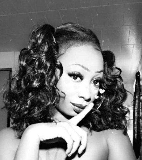 Spell bonita estrella porno galerías