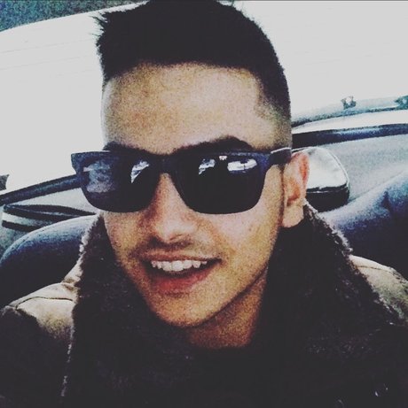 Luys Albertto estrella galerías