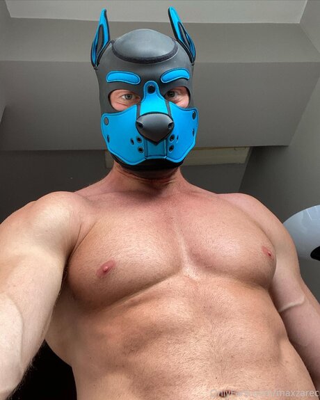 Max Zarec XXL estrella porno exclusiva imágenes