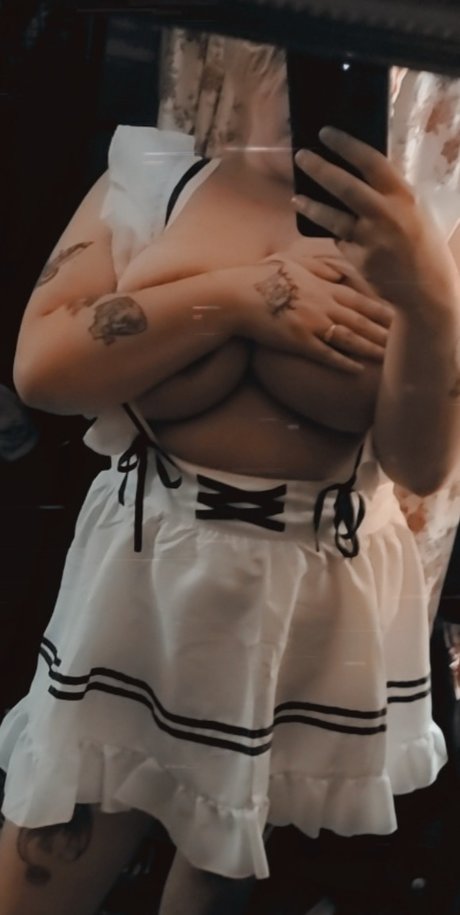 Mickle Milk estrella porno en alta definición galerías