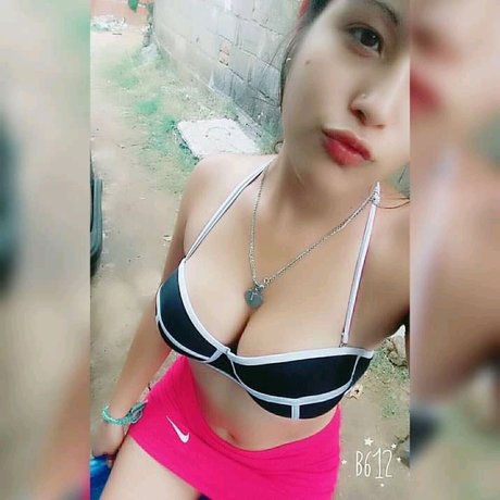 Micaela Nieve bonita actriz imagen