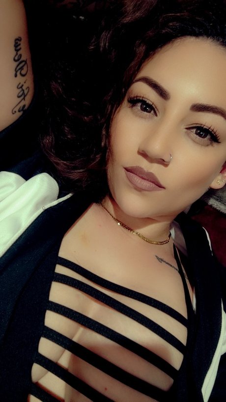 Diana Mora estrella adulta galería