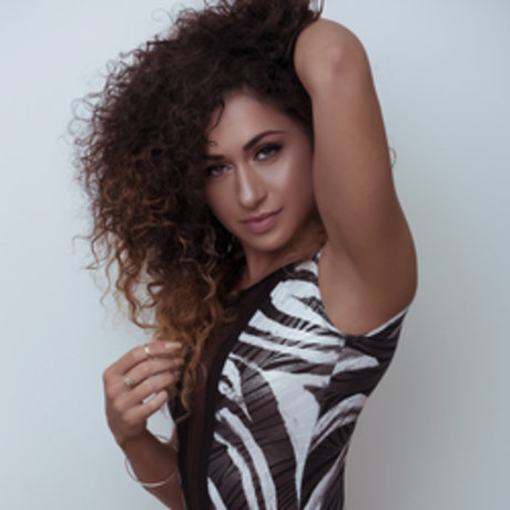 Miss Ramadan modelo hd imágenes