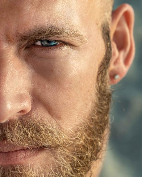 Naked on the board estrella porno superior galerías