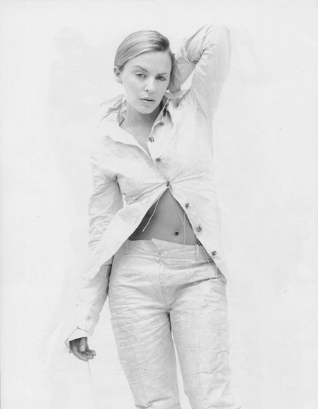 rubia chorreando onlyfans hermosa parte superior fotos