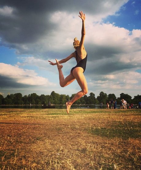 Catha23 estrella porno erótica galerías