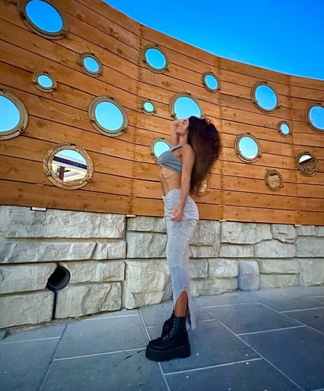 Arianny Negron modelo hd galerías