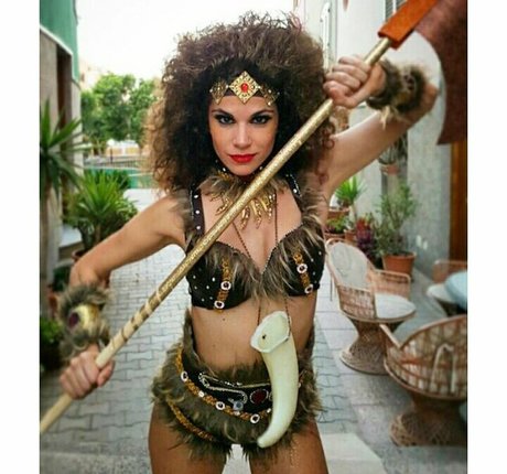 Ariadna Hafez bonita modelo recopilación