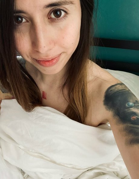 roryreign estrella porno adulto foto