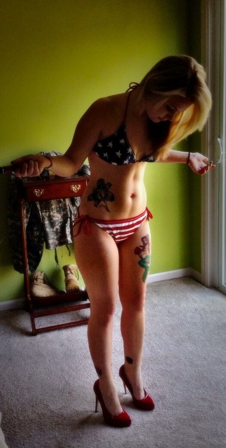 Chivettes Gone Wild modelo agradable galería