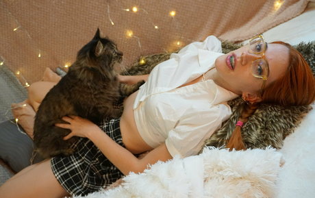 brittrachelleupdates modelo caliente archivo