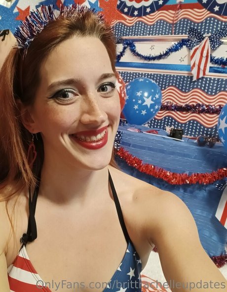 brittrachelleupdates actriz libre foto
