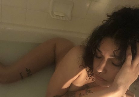 valeriedied actriz desnuda archivo