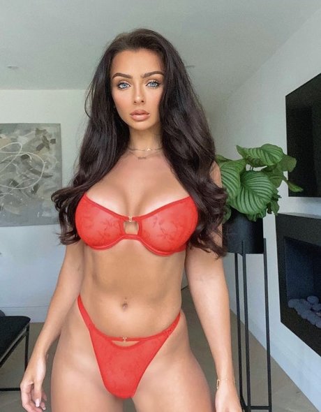 Kady McDermott actriz perfecta imagen