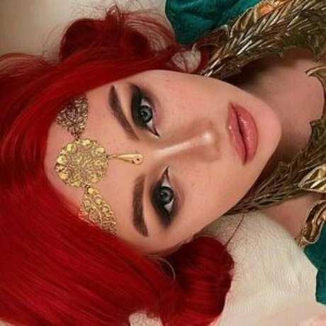 leahmeow estrella porno desnuda fotos