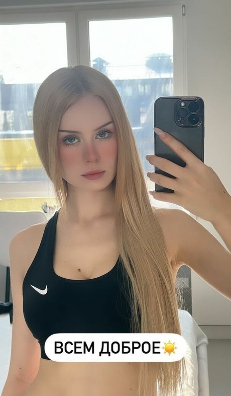 i am doshik bonita modelo foto