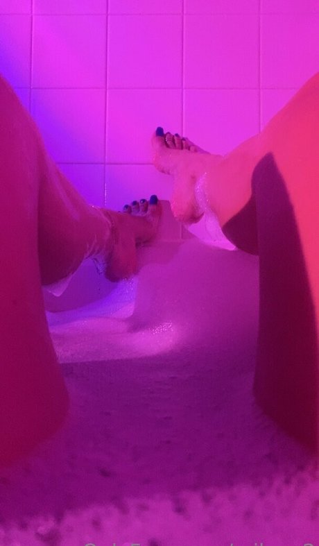 milaap2 modelo desnudo foto